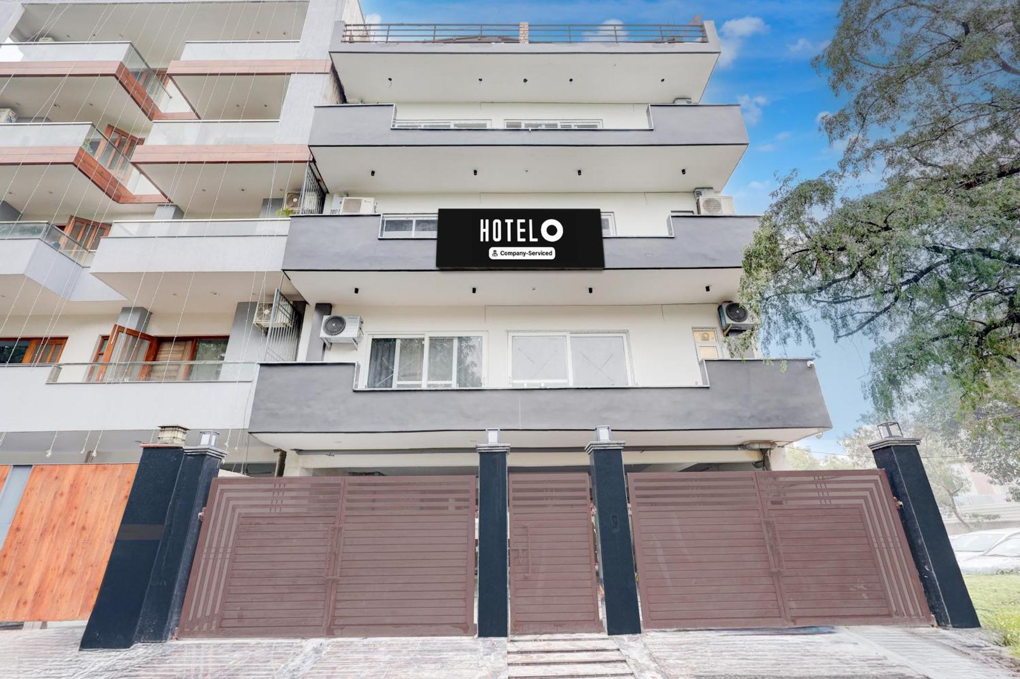 Super Hotel O Sector 43 غورغاون المظهر الخارجي الصورة