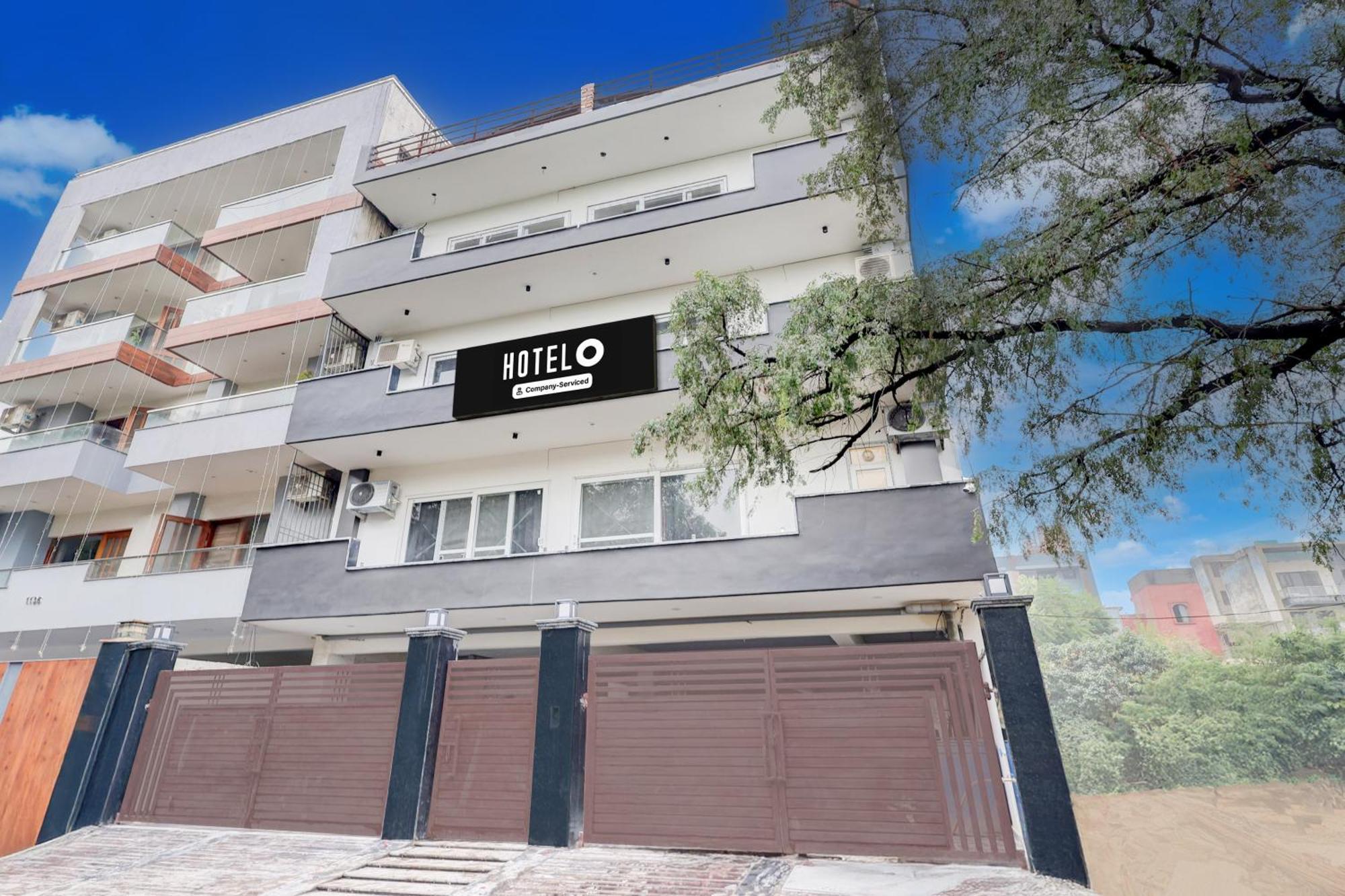 Super Hotel O Sector 43 غورغاون المظهر الخارجي الصورة