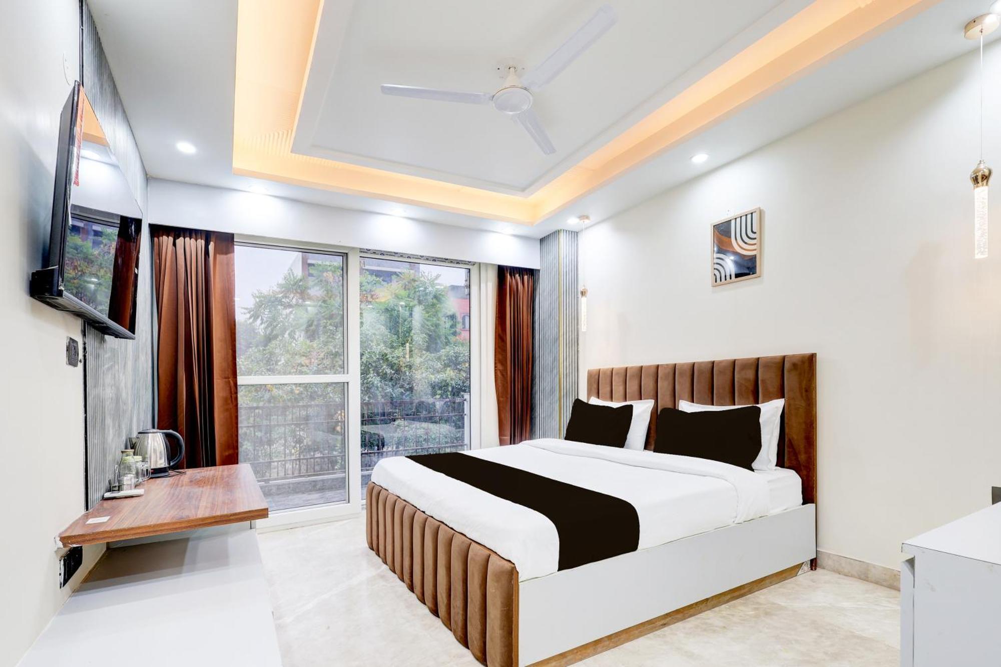 Super Hotel O Sector 43 غورغاون المظهر الخارجي الصورة